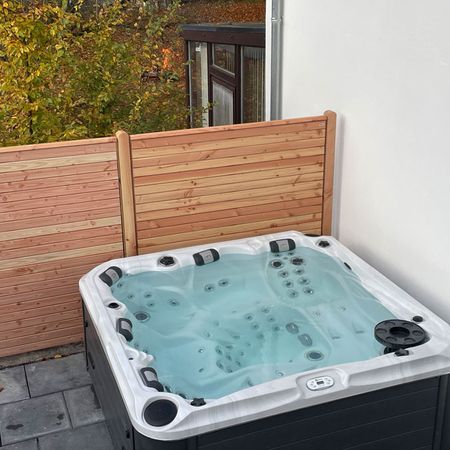Wellness | Jacuzzi
